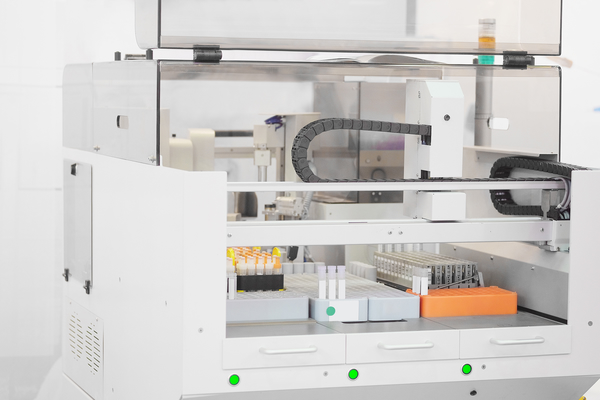 Custom polymer synthesis service workflow with purification and characterization